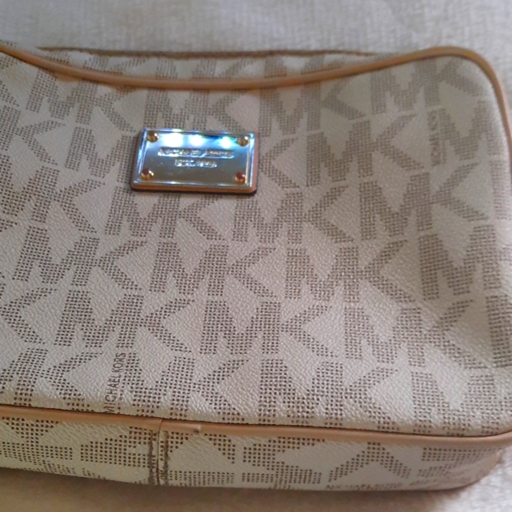 Crossbody